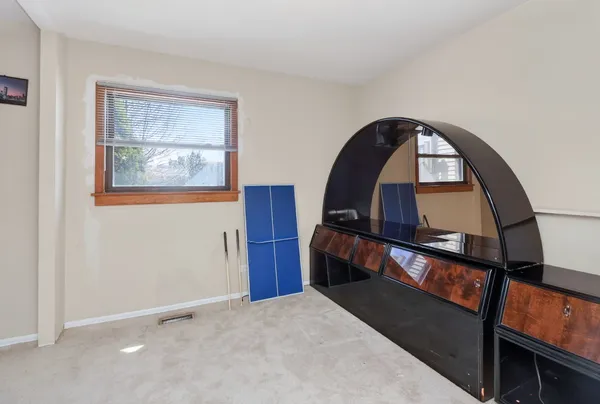 $425,000 | 1170 Lancaster Court, Hoffman Estates, IL 60169