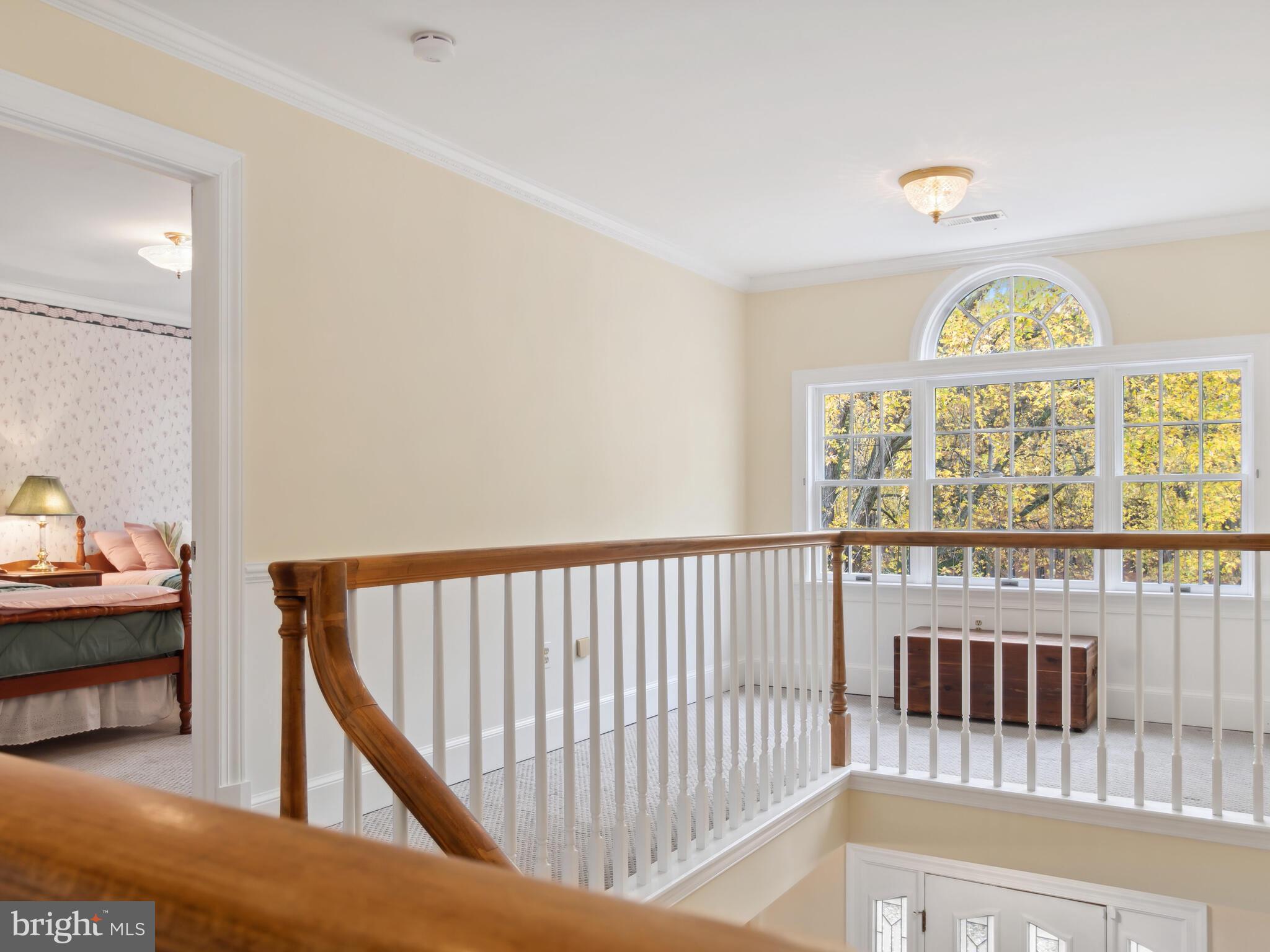 9191 Deepwater Point Road St. Michaels, MD 21663 - Photo 63 of 103 2nd Floor Stairwell with landing
