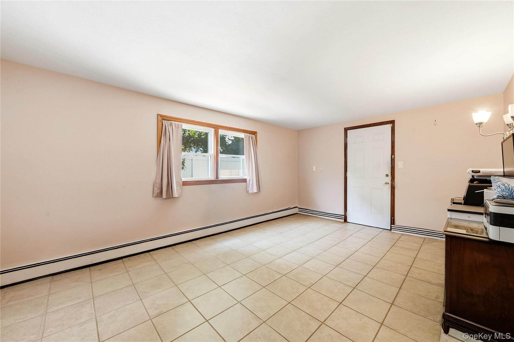 29 Suffolk Road, Unit A Massapequa, NY 11758 - Photo 20 of 32 Gallery Image 20