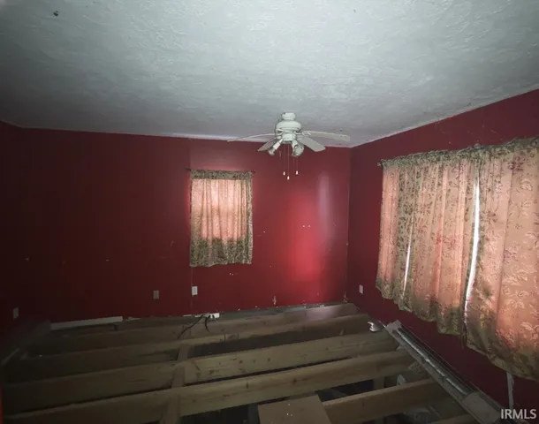 $69,900 | 5038 South Us Highway, Crothersville, IN 47229