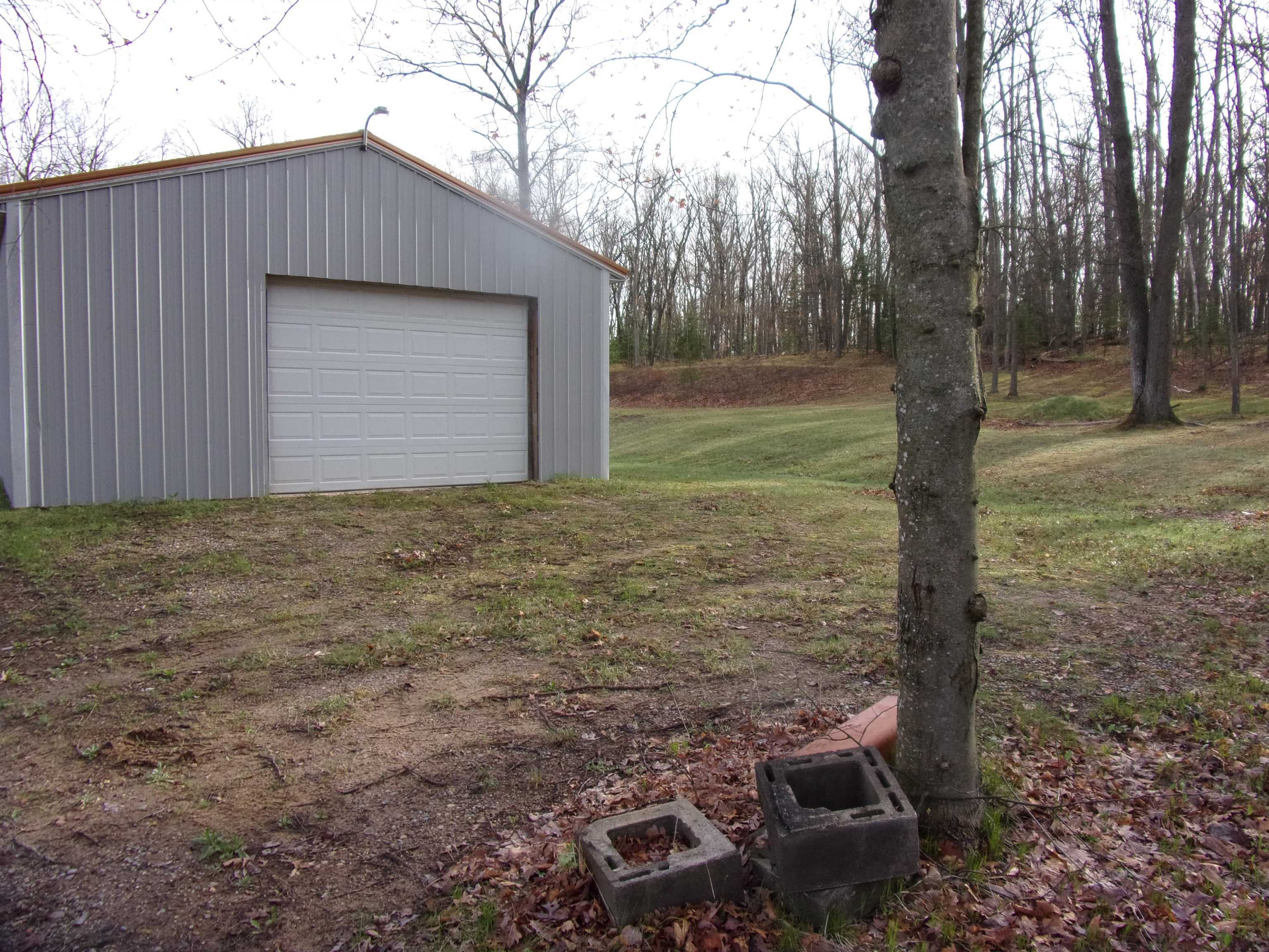 4152 Lone Pine Road Harrison, MI 48625 - Photo 6 of 50