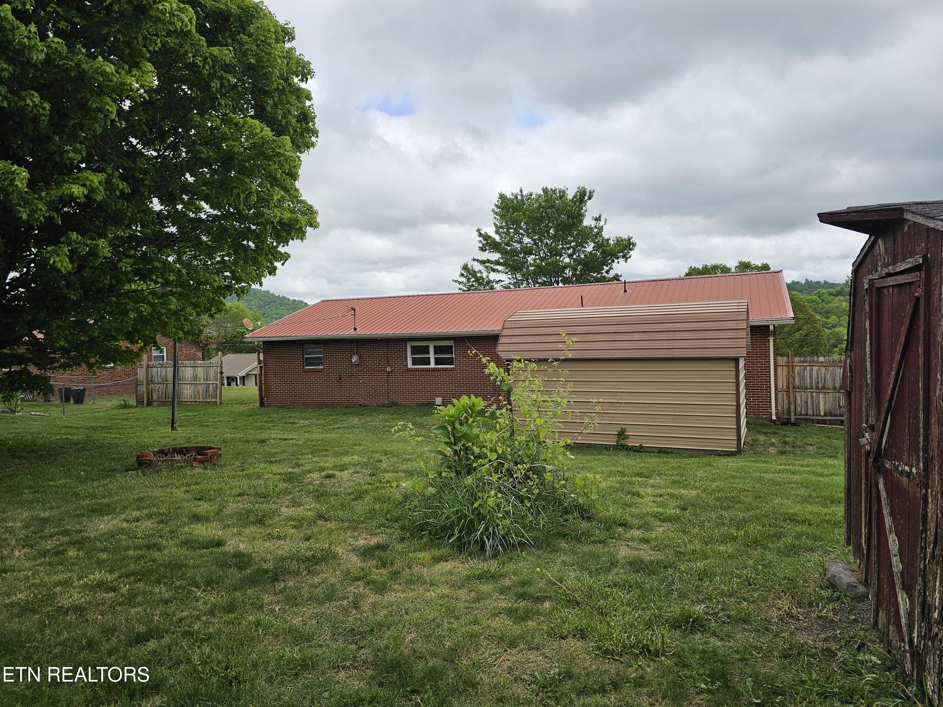 306 Wilson Hurst Street Tazewell, TN 37879 - Photo 16 of 16 20260428_131813