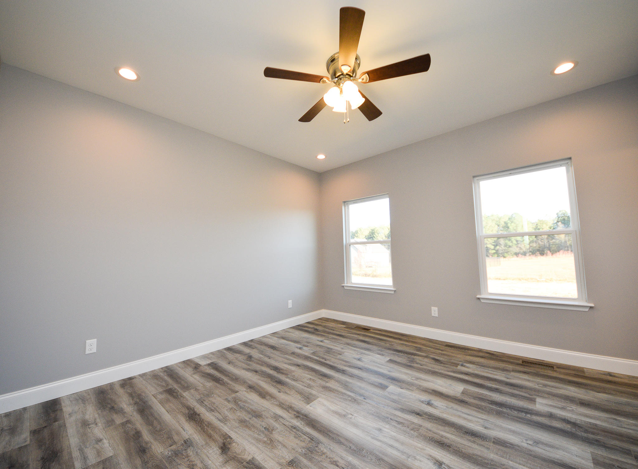 217 Southeast Hunt Road Cleveland, TN 37323 - Photo 21 of 41 DSC_5307
