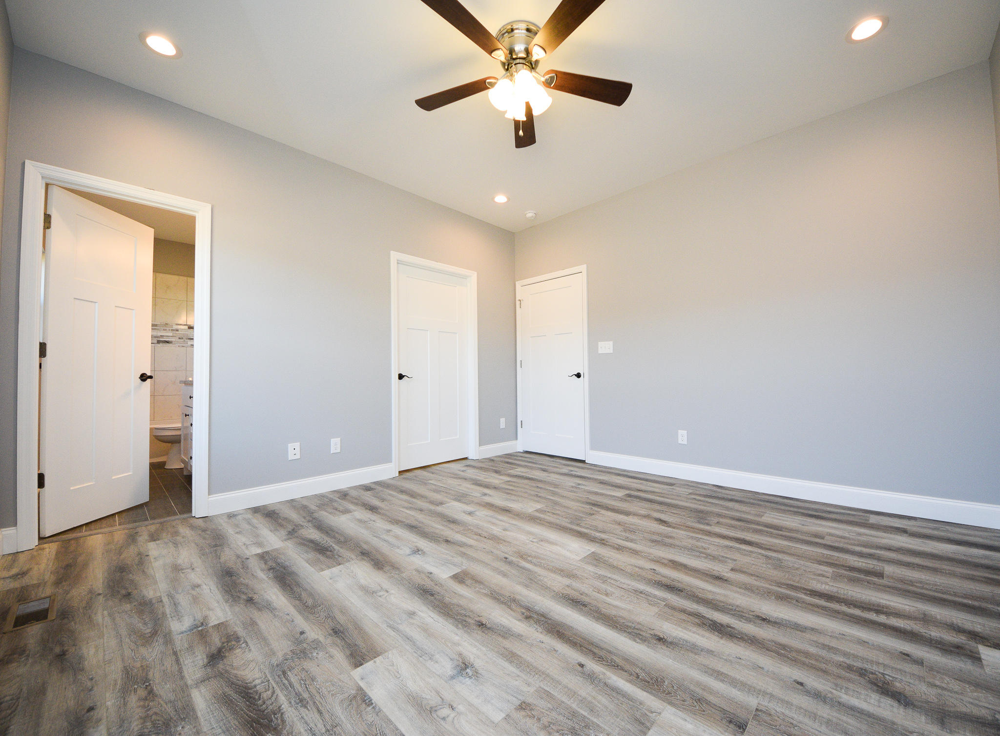 217 Southeast Hunt Road Cleveland, TN 37323 - Photo 22 of 41 DSC_5309