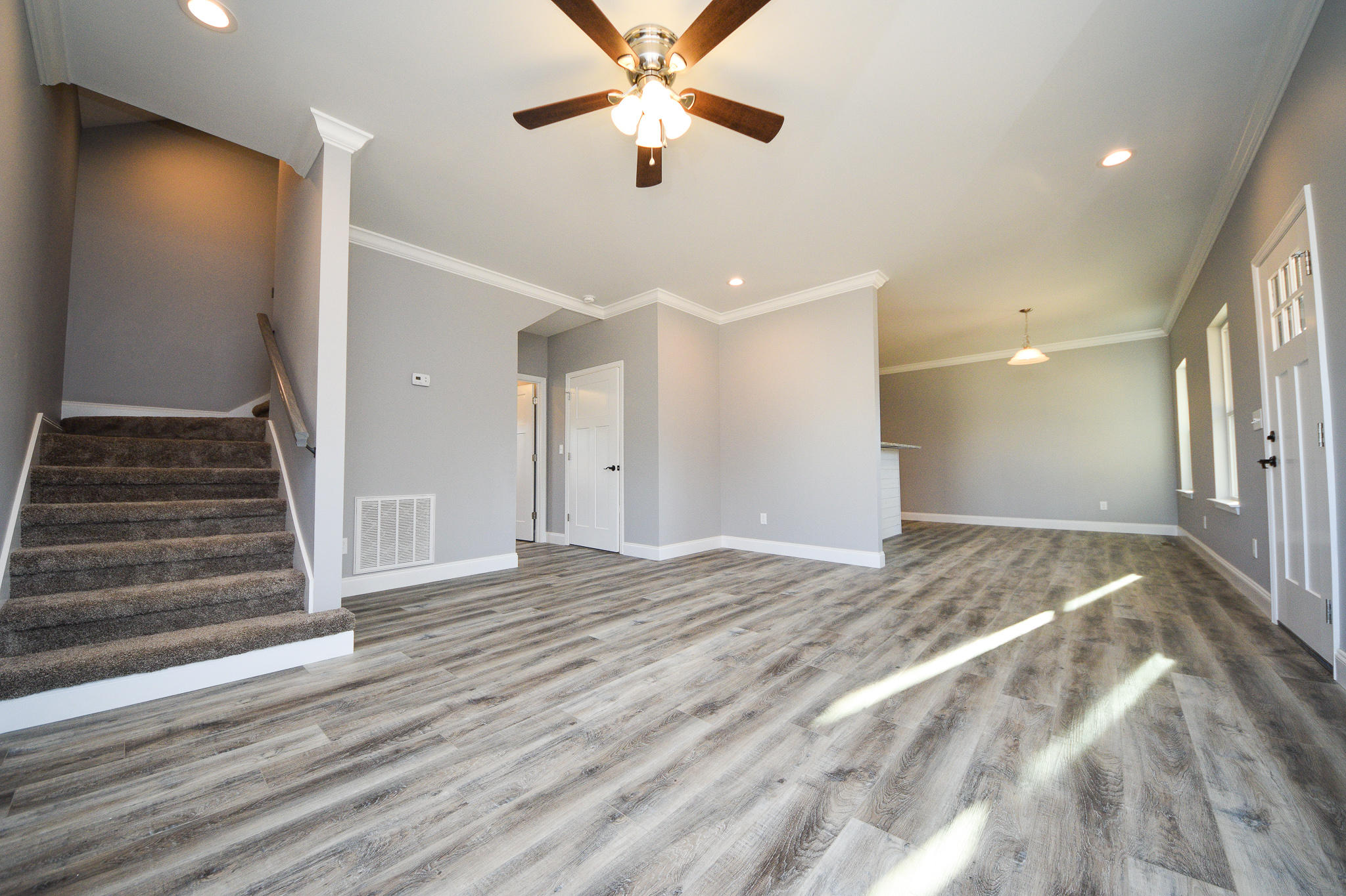 217 Southeast Hunt Road Cleveland, TN 37323 - Photo 7 of 41 DSC_5272