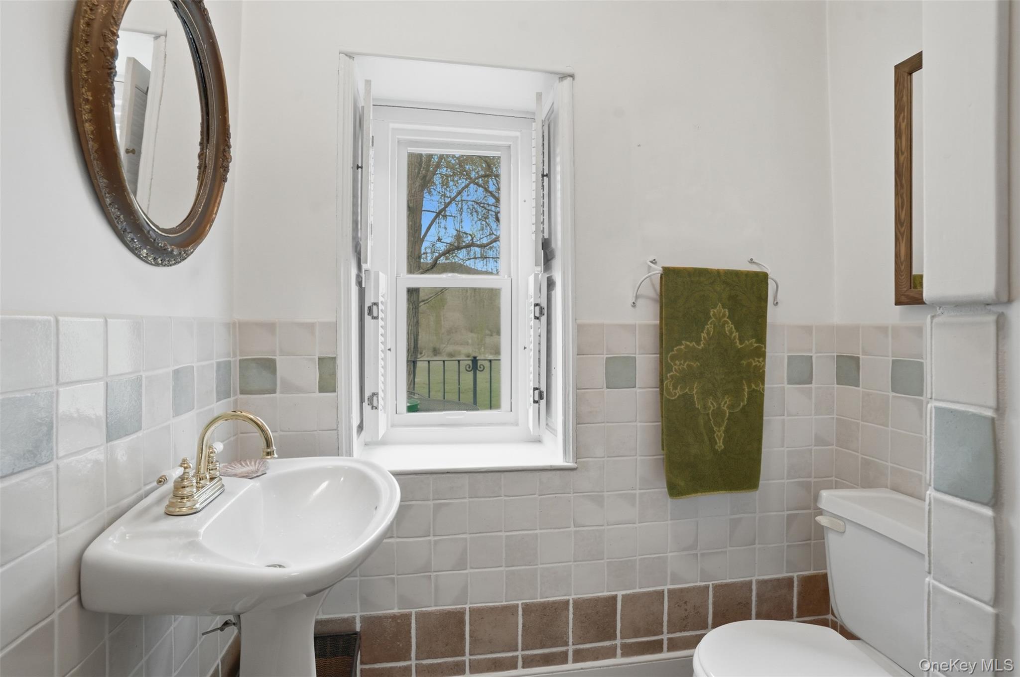510 Decker Road Wallkill, NY 12589 - Photo 16 of 48 Downstairs bathroom with steam shower located next to downstairs bedroom