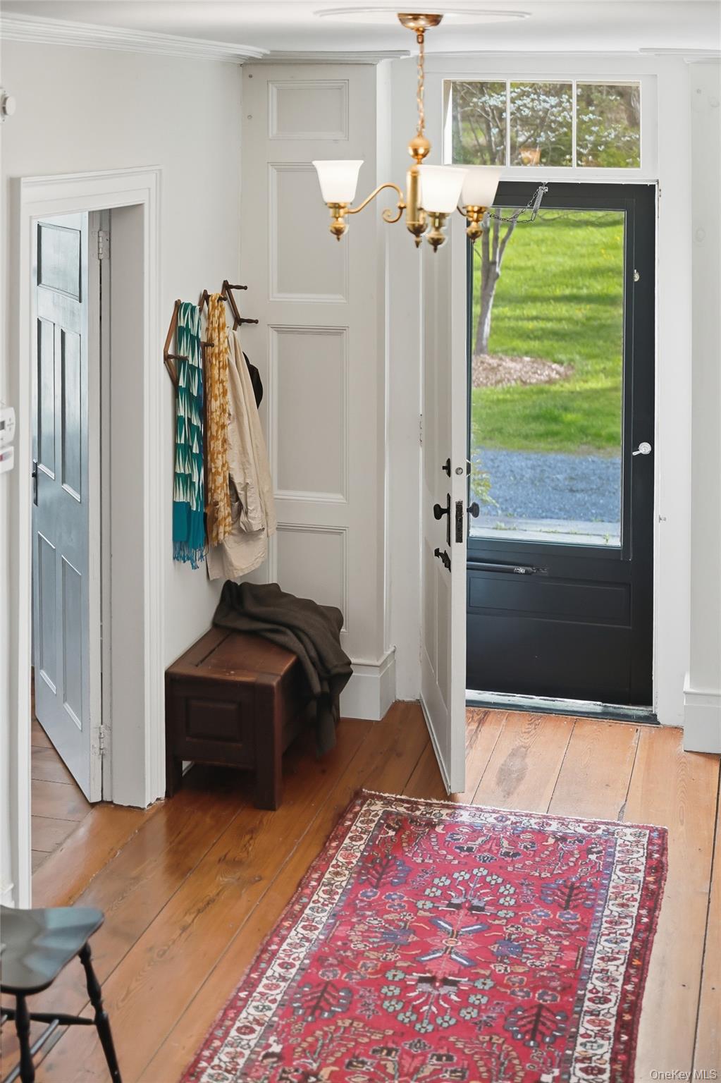 510 Decker Road Wallkill, NY 12589 - Photo 7 of 48 Downstairs entryways