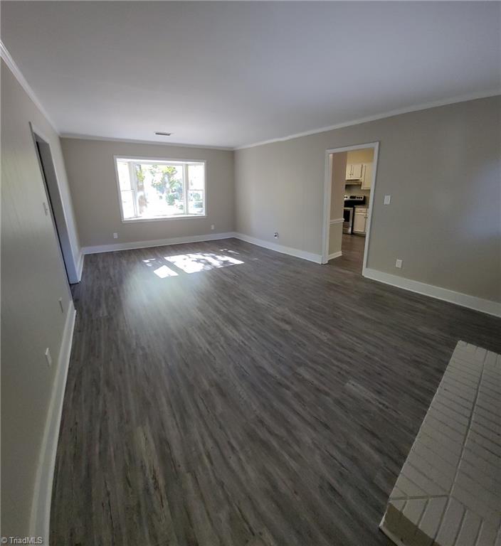 323 Old Mill Road High Point, NC 27265 - Photo 4 of 27 Gallery Image 4