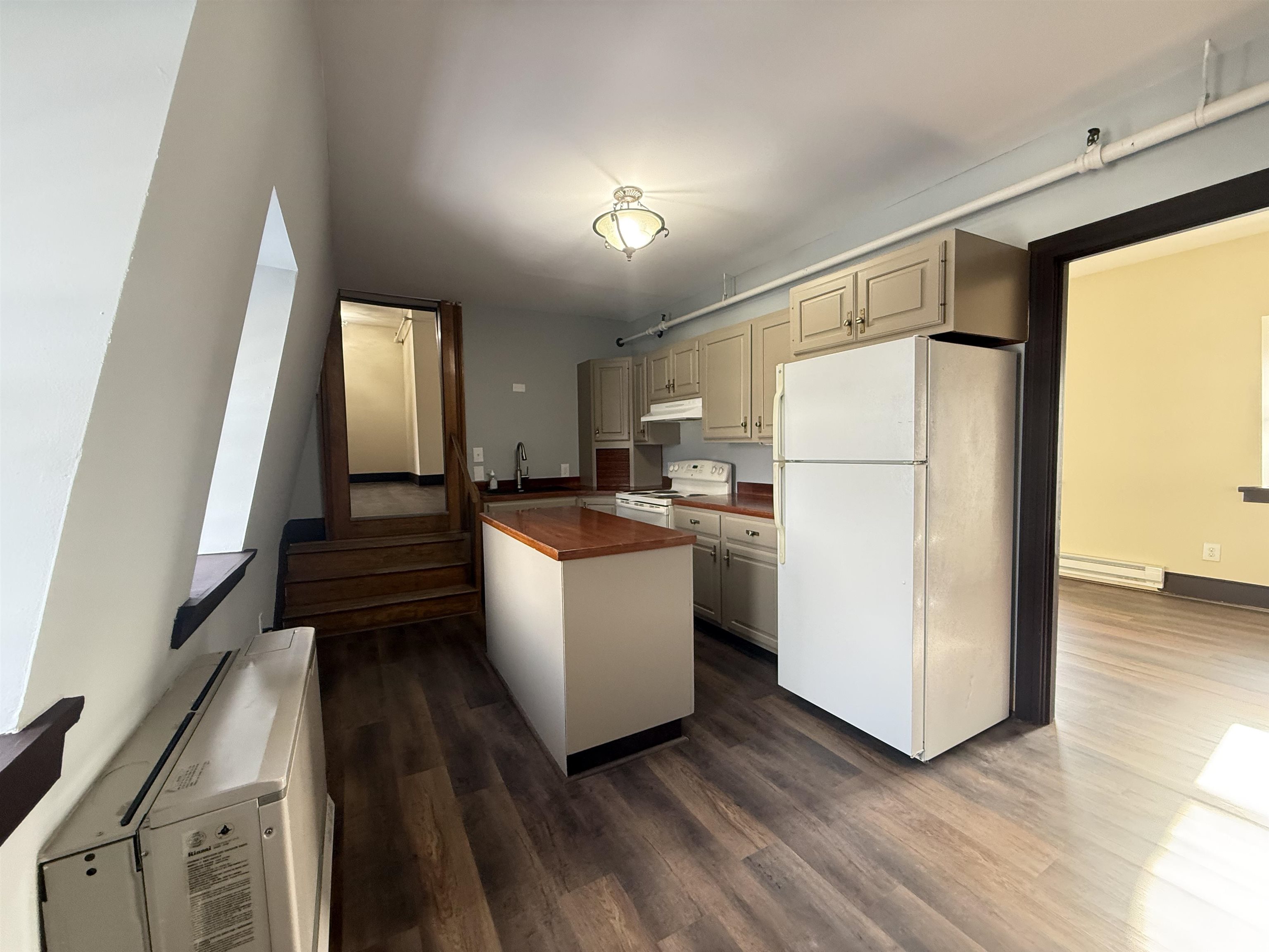 79 Pine Street, Unit 6 Rutland, VT 05701 - Photo 9 of 18