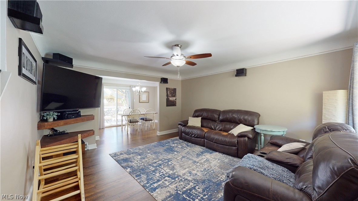 1728 Brainard Road Cleveland, OH 44124 - Photo 6 of 35