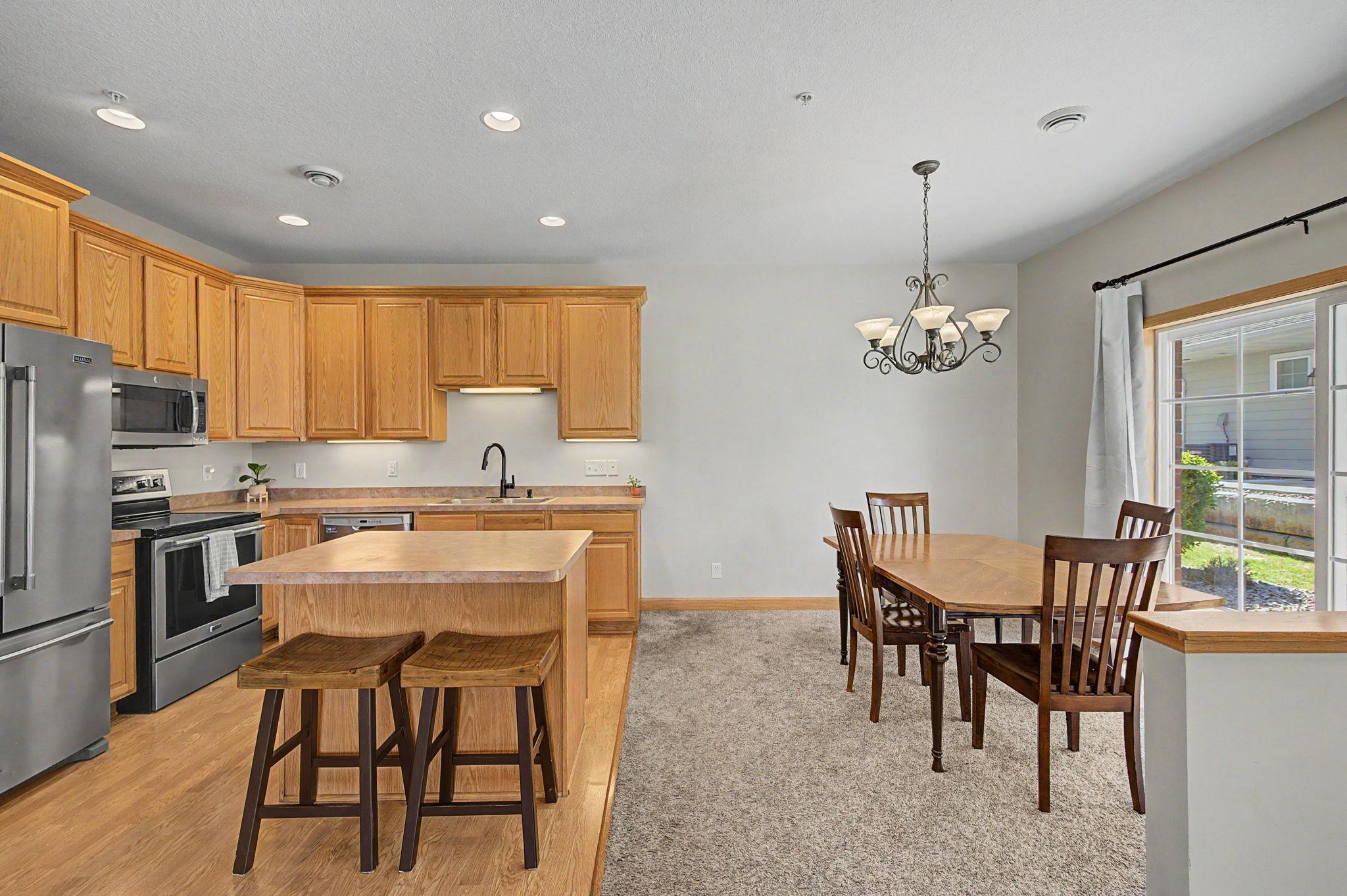 9202 Spirit Hills Road Monticello, MN 55362 - Photo 6 of 26