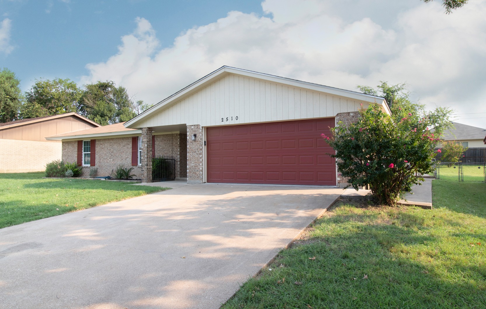 2510 Bunker Hill Drive Temple, TX 76504 - Photo 2 of 30 a front view of a house with a yard and garage