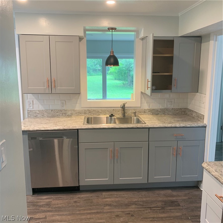 4237 Bluestone Road South Euclid, OH 44121 - Photo 11 of 35