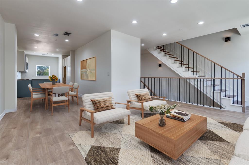 516 South O Connor Road Irving, TX 75060 - Photo 2 of 40 a living room with furniture