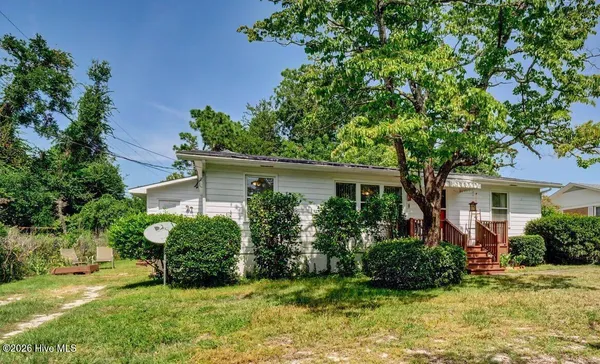 $1,250 | 2203 Yaupon Drive, Unit B, Wilmington, NC 28401