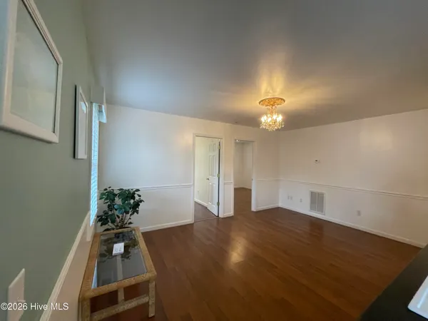 $1,250 | 2203 Yaupon Drive, Unit B, Wilmington, NC 28401