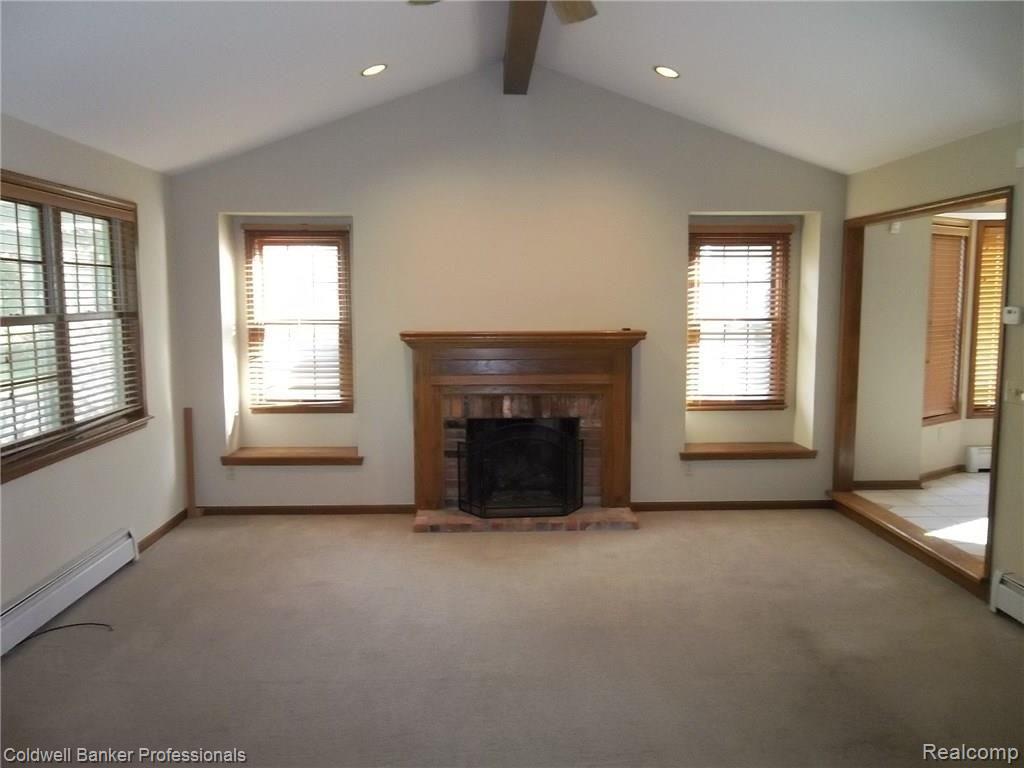 2140 Bullock Road Lapeer, MI 48446 - Photo 11 of 34 100_2228.JPG