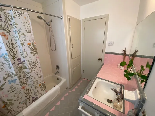 $1,550 | 1609 Pin Oak Drive, Huntsville, TX 77340