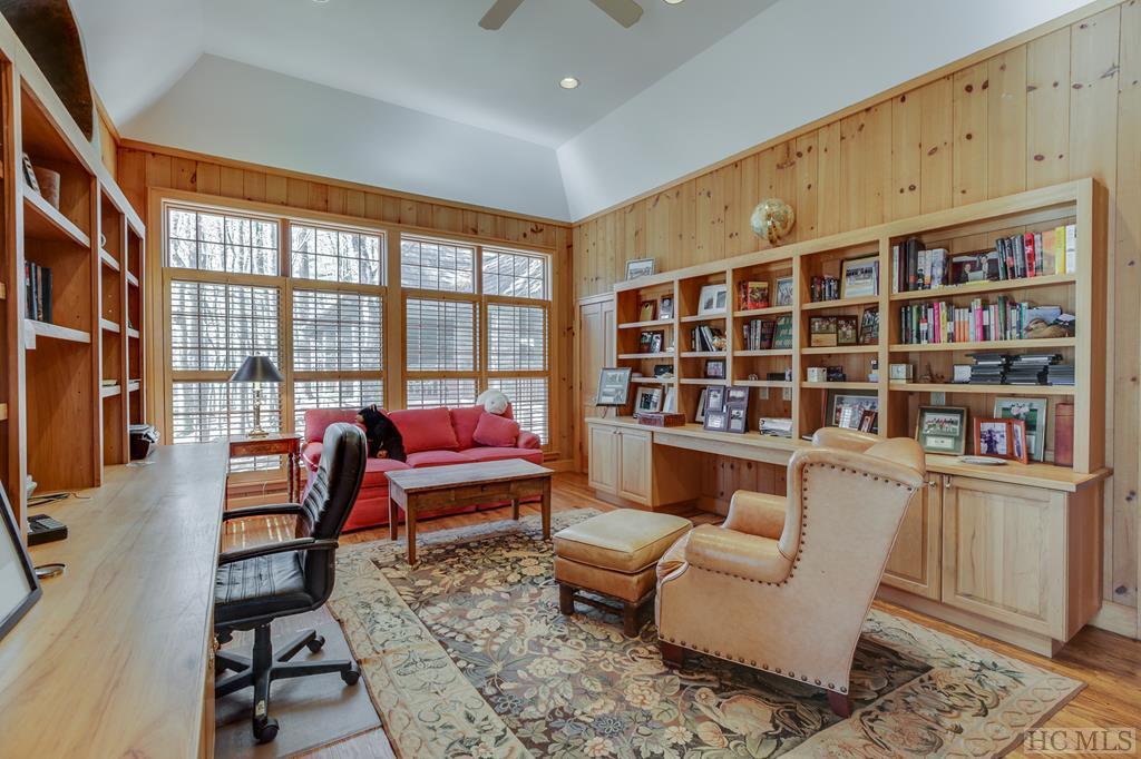 105 Old Cove Road Highlands, NC 28741 - Photo 29 of 63 Gallery Image 29