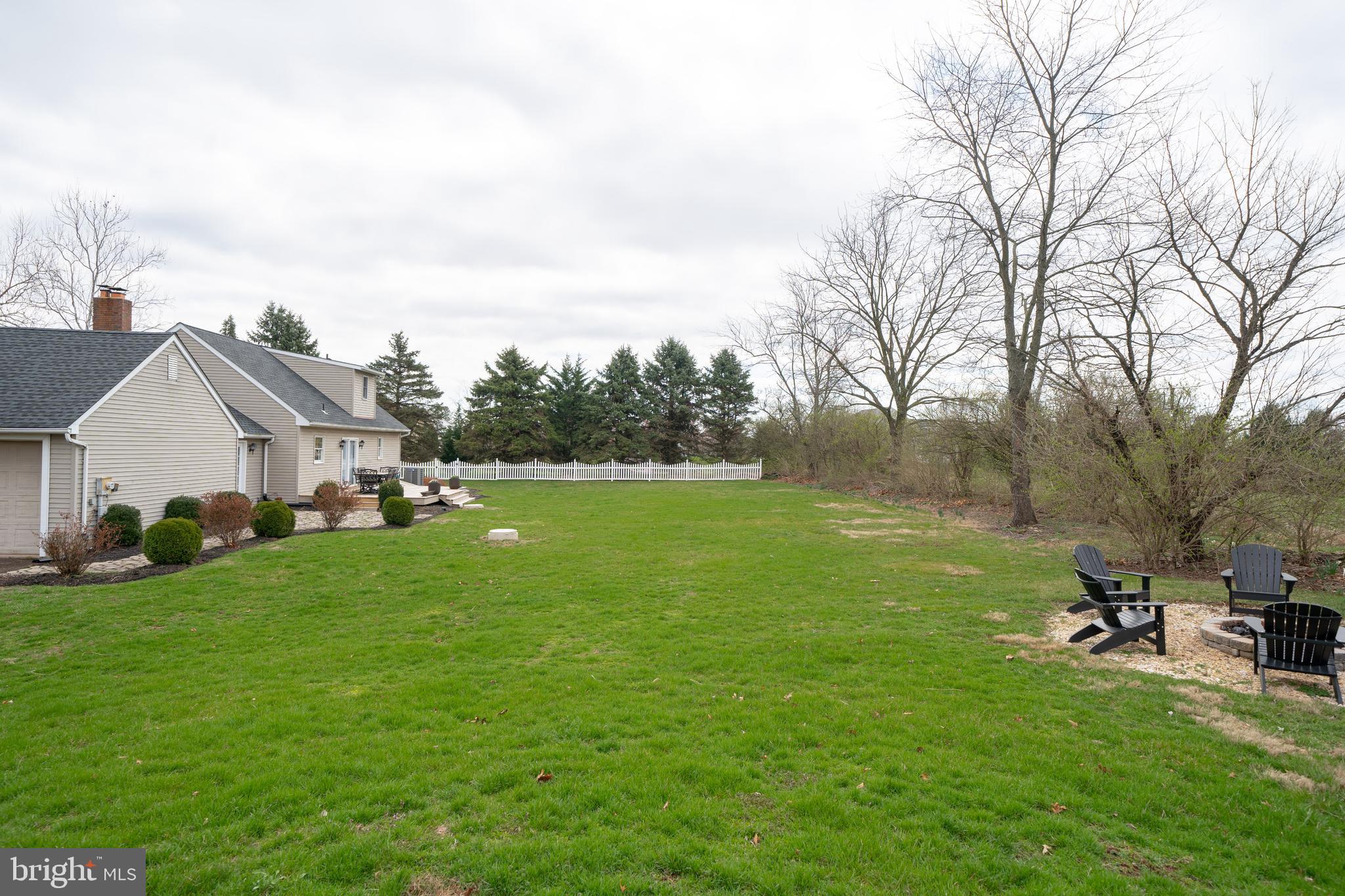 33 Cassel Road Souderton, PA 18964 - Photo 42 of 45 Exterior Back