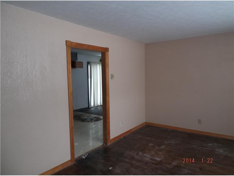 971 West Robertson Road Morgantown, IN 46160 - Photo 3 of 9 Gallery Image 3