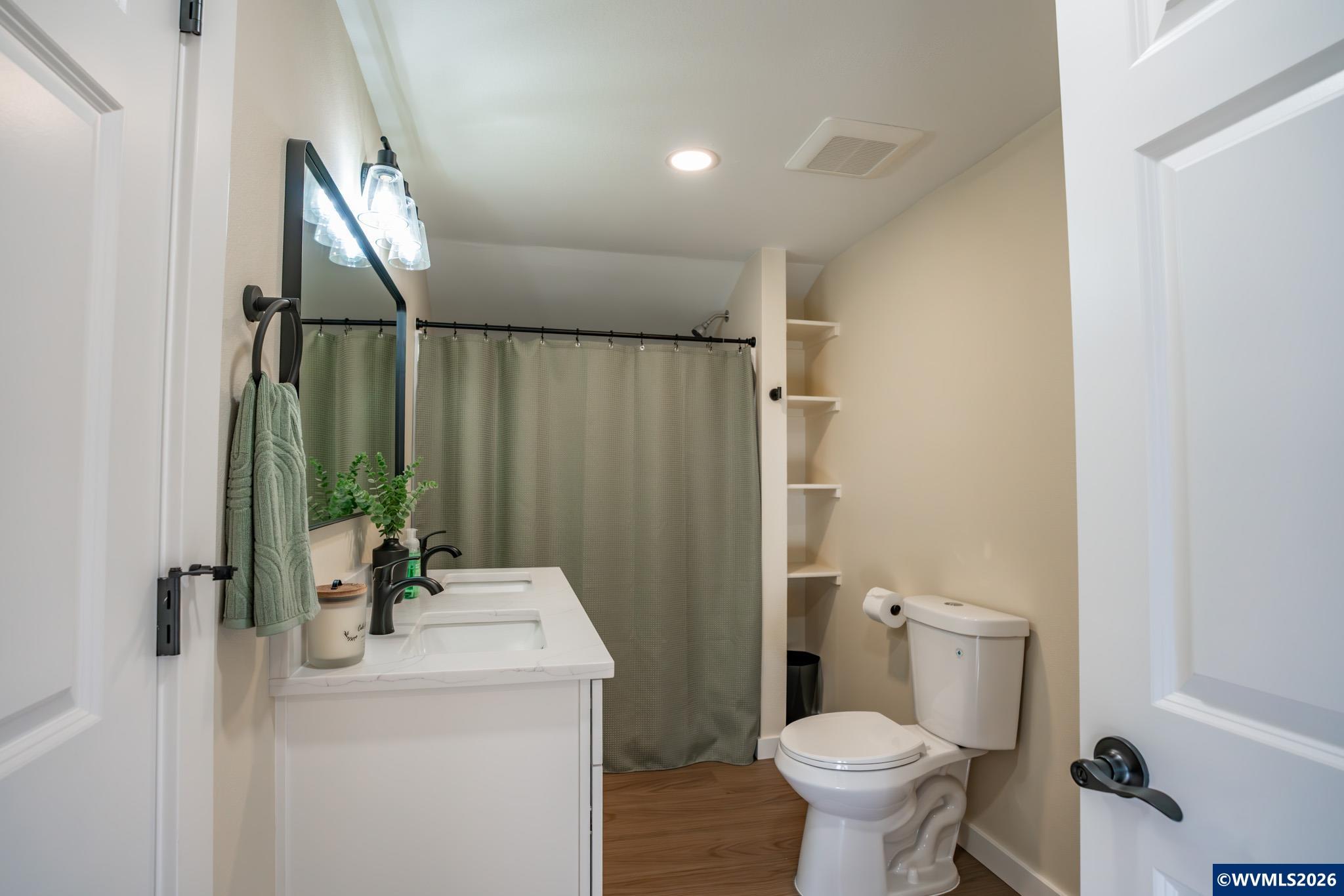 705 Tangent Street Lebanon, OR 97355 - Photo 20 of 31