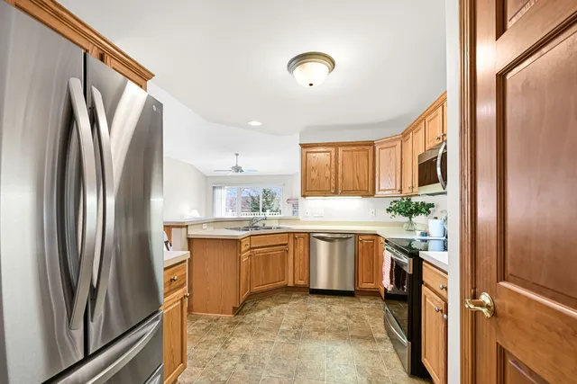 $399,900 | N57-w24116 North Sycamore Circle, Sussex, WI 53089