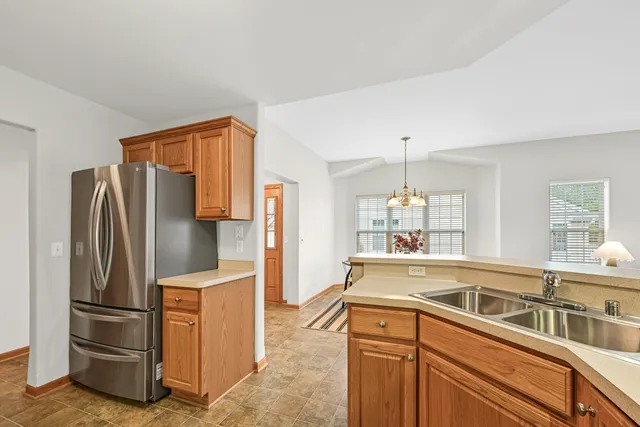 $399,900 | N57-w24116 North Sycamore Circle, Sussex, WI 53089