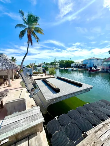 $798,000 | 44 Seaview Avenue, Marathon, FL 33050