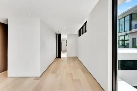 $8,274,950 | 2130 South Miami Avenue, Miami, FL 33129