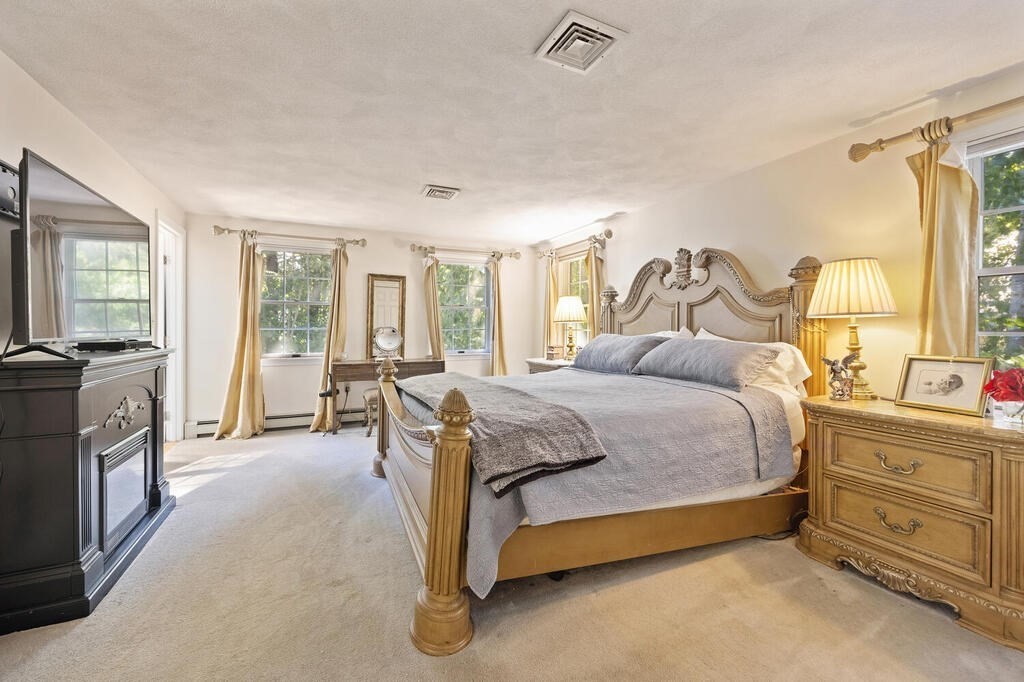 26 Wildwood Road Danvers, MA 01923 - Photo 21 of 42 Gallery Image 21