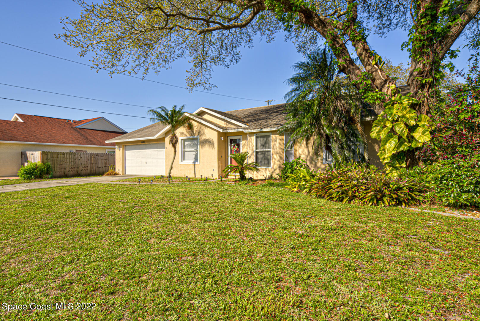 front of house right