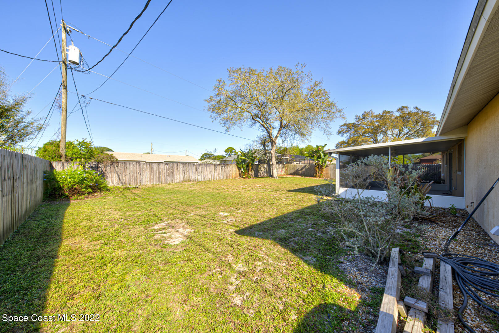6820 Cairo Road Cocoa, FL 32927 - Photo 25 of 28 back yard