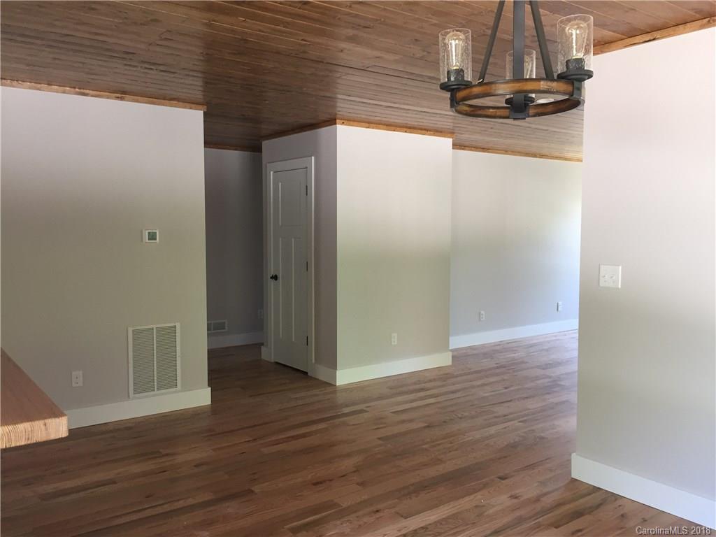 8 Elliott Road, Unit 8 Brevard, NC 28712 - Photo 12 of 29 Gallery Image 12