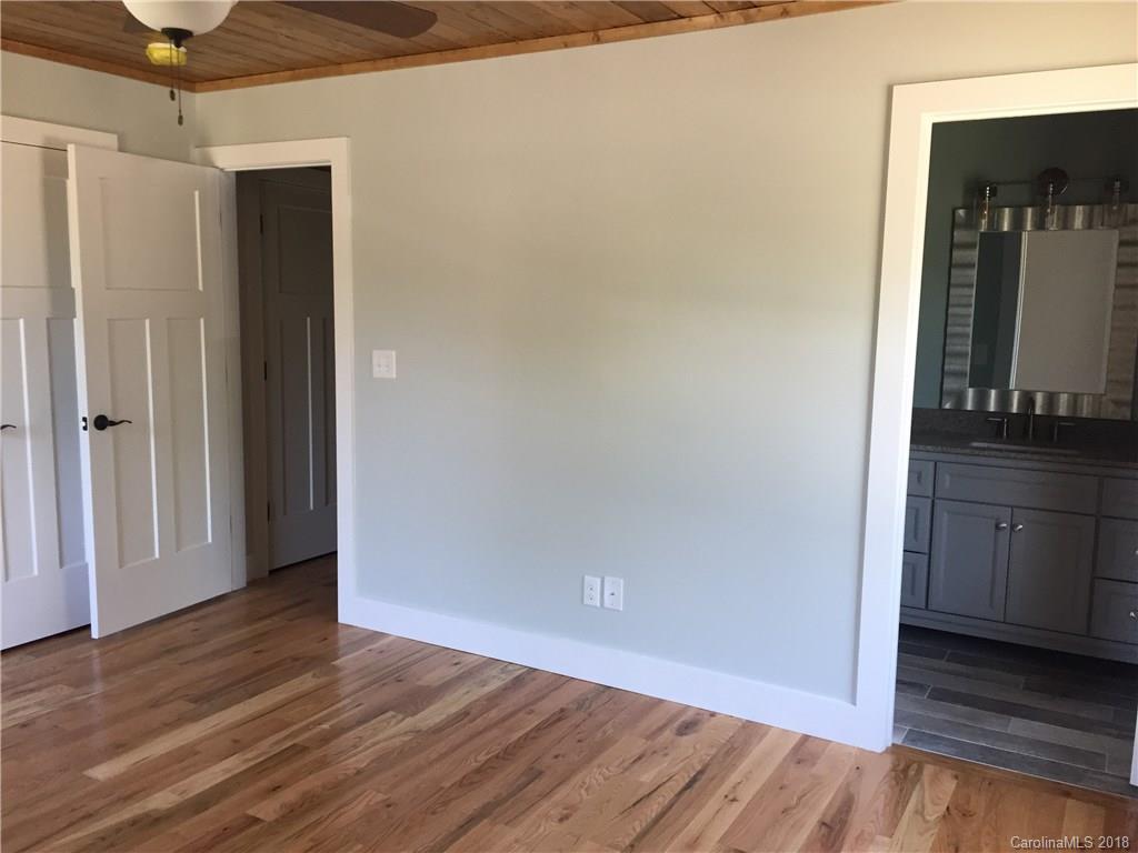 8 Elliott Road, Unit 8 Brevard, NC 28712 - Photo 19 of 29 Gallery Image 19