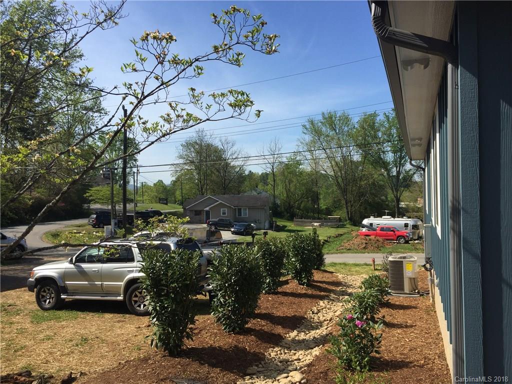 8 Elliott Road, Unit 8 Brevard, NC 28712 - Photo 26 of 29 Gallery Image 26