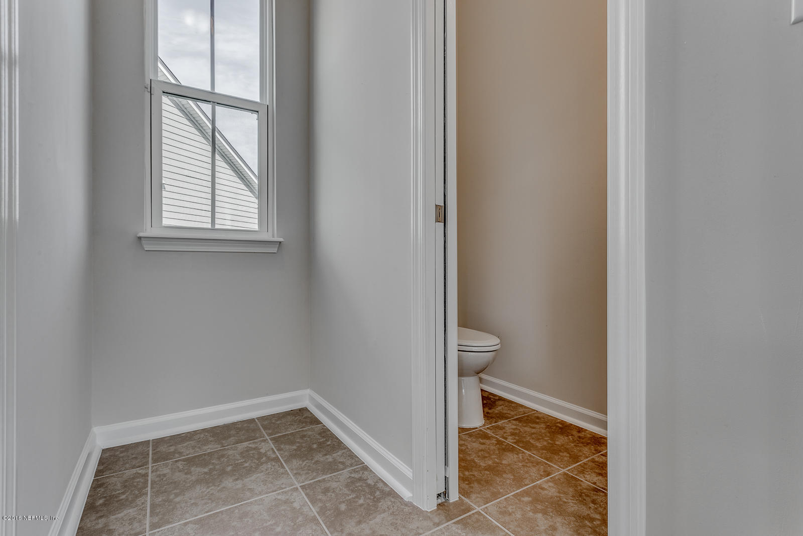 238 Rambling Water Run St. Johns, FL 32259 - Photo 18 of 31 halfbath1