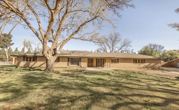 $325,000 | 5206 70th Street, Lubbock, TX 79424