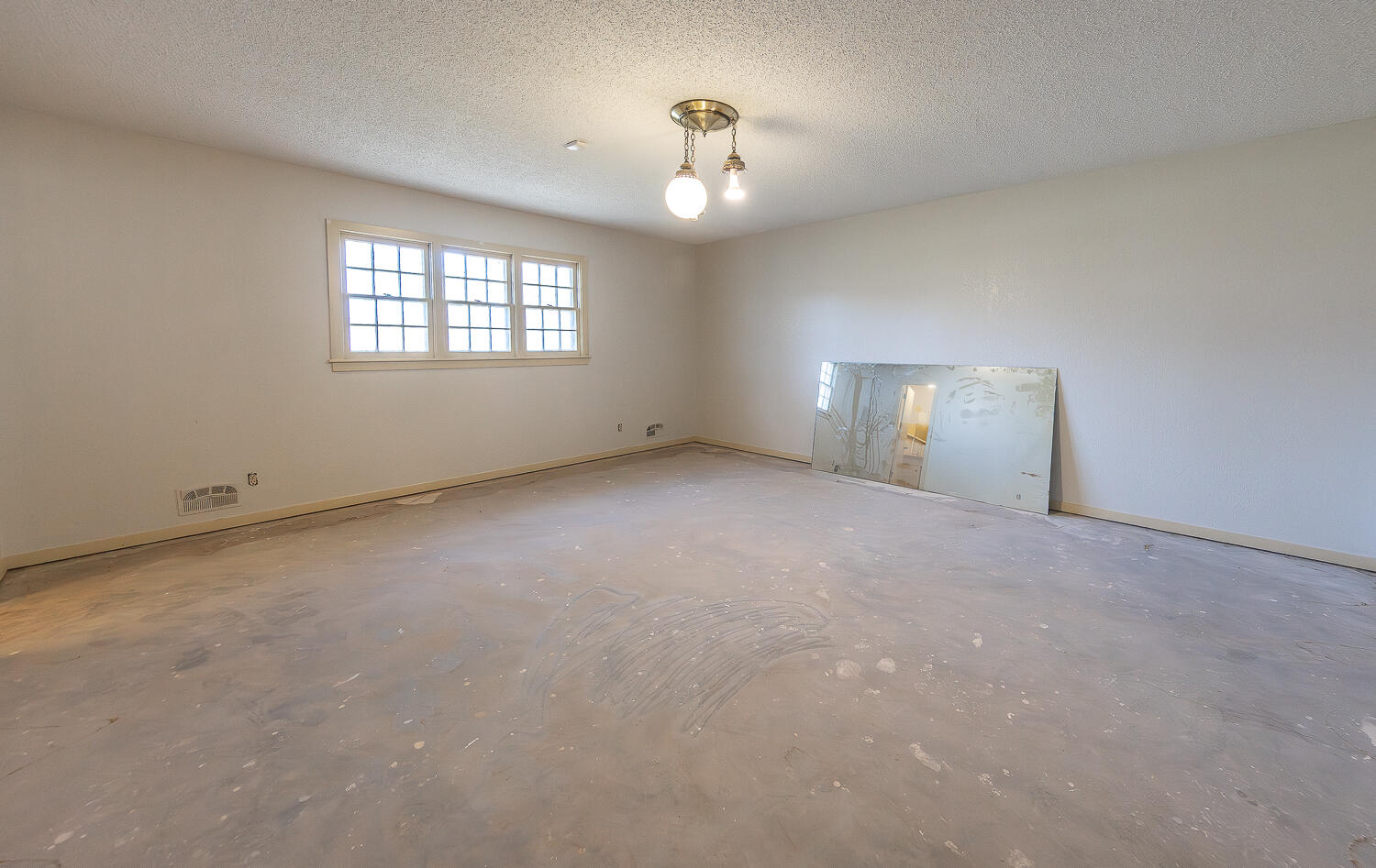 5206 70th Street Lubbock, TX 79424 - Photo 21 of 38 2L9A2496