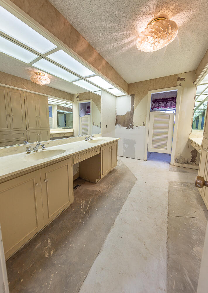 5206 70th Street Lubbock, TX 79424 - Photo 24 of 38 2L9A2515