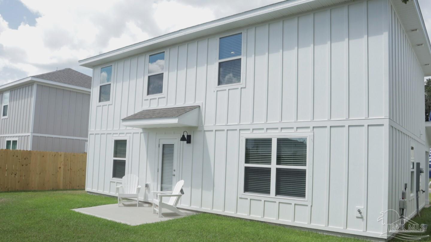 4919 Valor Court Pace, FL 32571 - Photo 4 of 7