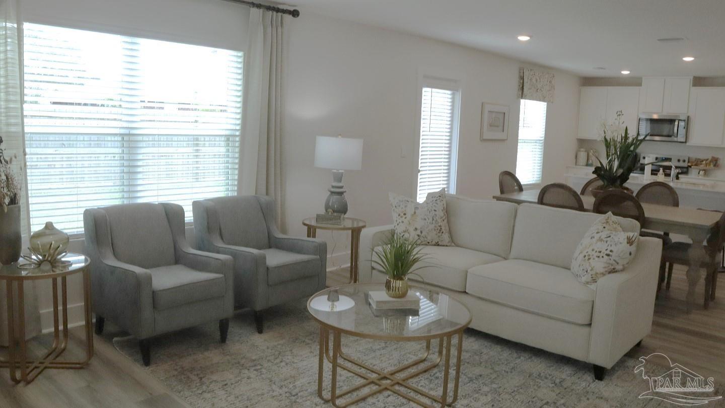 4919 Valor Court Pace, FL 32571 - Photo 5 of 7