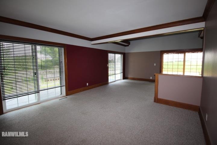 6128 South Clover Road Freeport, IL 61032 - Photo 12 of 24 Gallery Image 12