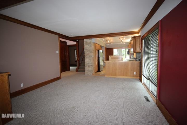 6128 South Clover Road Freeport, IL 61032 - Photo 13 of 24 Gallery Image 13
