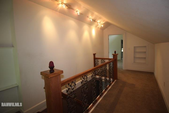6128 South Clover Road Freeport, IL 61032 - Photo 18 of 24 Gallery Image 18