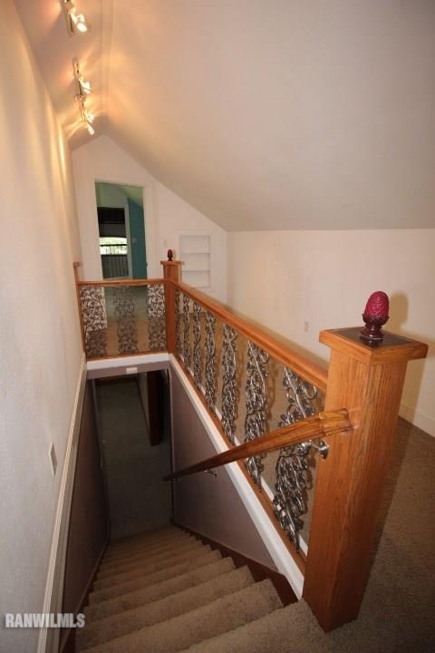 6128 South Clover Road Freeport, IL 61032 - Photo 19 of 24 Gallery Image 19