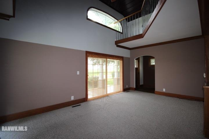 6128 South Clover Road Freeport, IL 61032 - Photo 9 of 24 Gallery Image 9