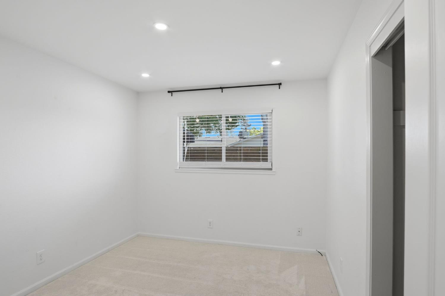 680 Sherri Way Turlock, CA 95382 - Photo 14 of 35 a view of room with window