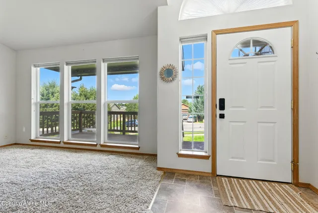 $493,500 | 1124 South Moen Road, Greenacres, WA 99016