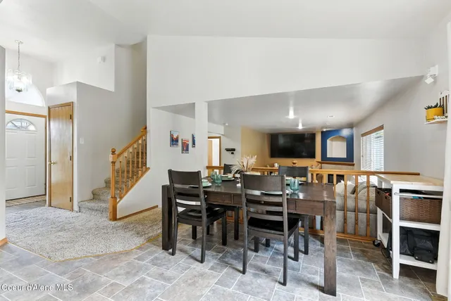 $493,500 | 1124 South Moen Road, Greenacres, WA 99016